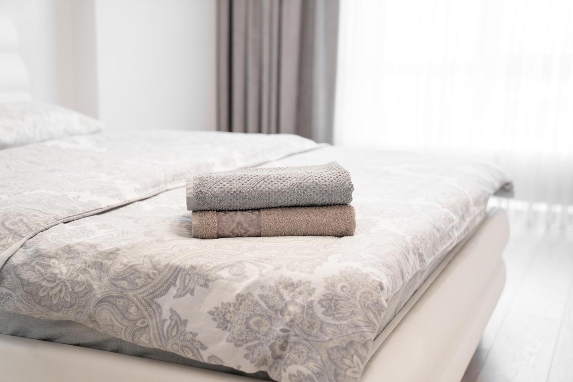 Tourist Grand Ismail Apartments Chisinau Luaran gambar